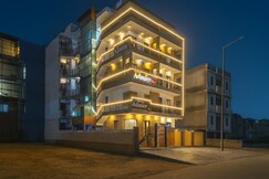Hotel Admire Inn Sec-44 by ASPL