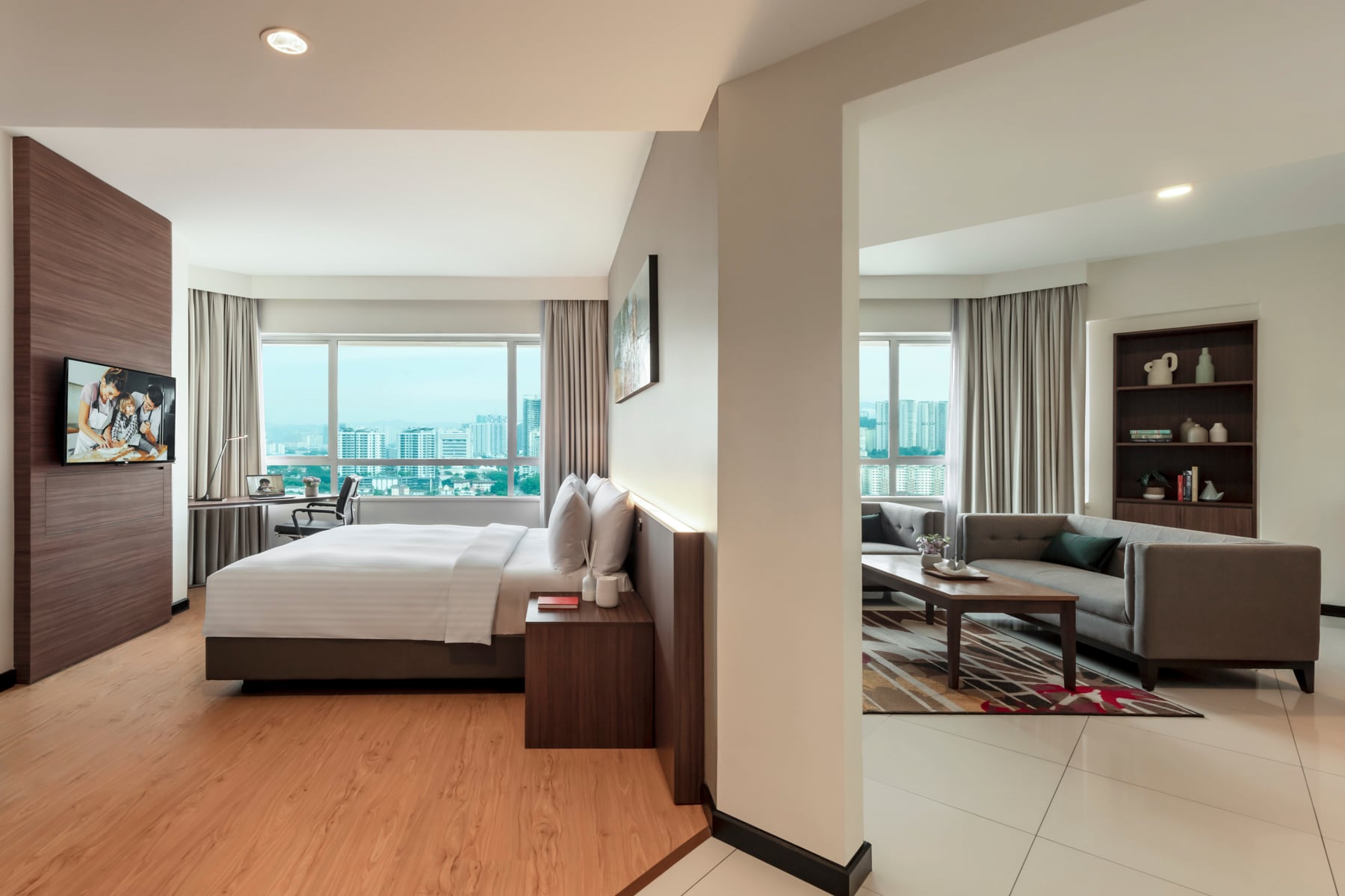 Oakwood Hotel & Residence Kuala Lumpur - Tap to explore photos