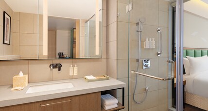 Hilton Garden Inn Surat City Centre Room Type - King Deluxe Room