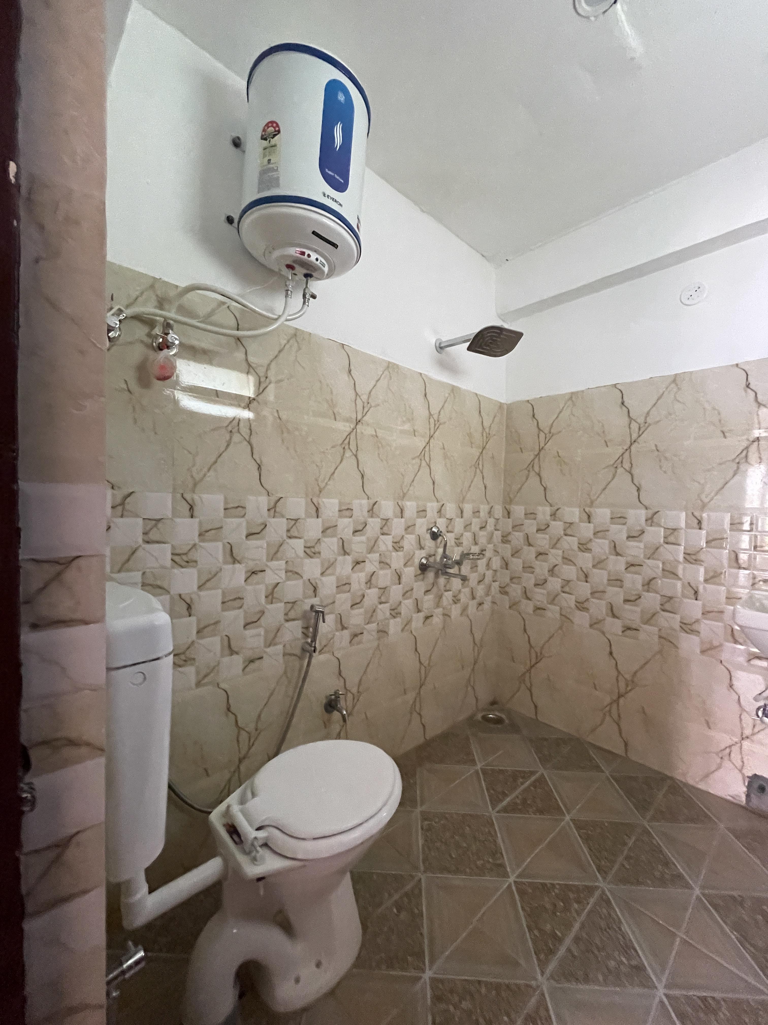 Zlatan Homestay House - Tap to explore photos