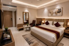 Hotel Curio IGI Delhi Airport
