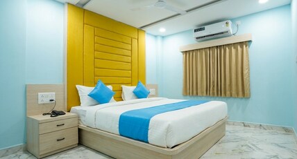 Hotel Paramount Room Type - Deluxe Room