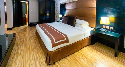 Sunday Mangrove Corniche Hotel, Ras Al Khaimah Room Type - Suite King