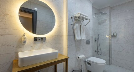 Garner Hotel ISTANBUL - AIRPORT ARNAVUTKOY Room Type - 1 Queen Standard