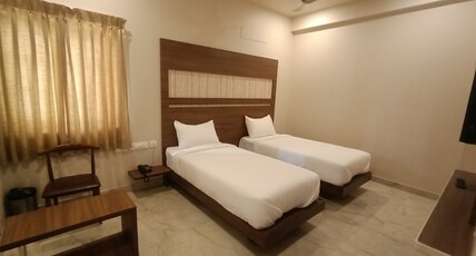 SKB Hotels Room Type - Twin Bed Ac
