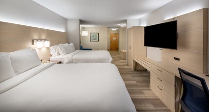 Holiday Inn Express Daphne-Spanish Fort Room Type - 2 Queen Beds Suite Extra Floor Space