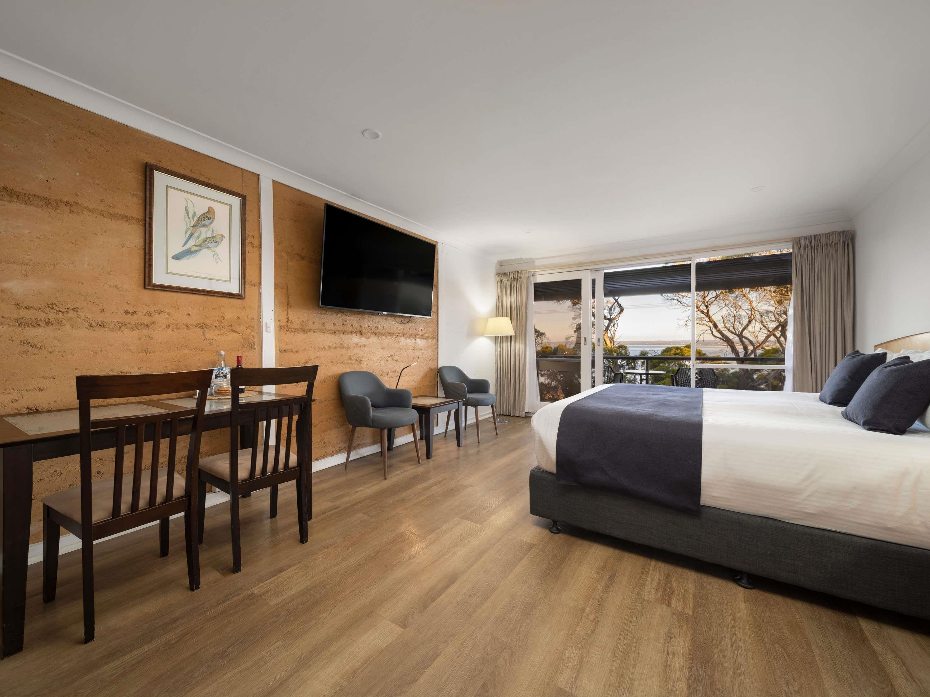Mercure Kangaroo Island Lodge - Tap to explore photos