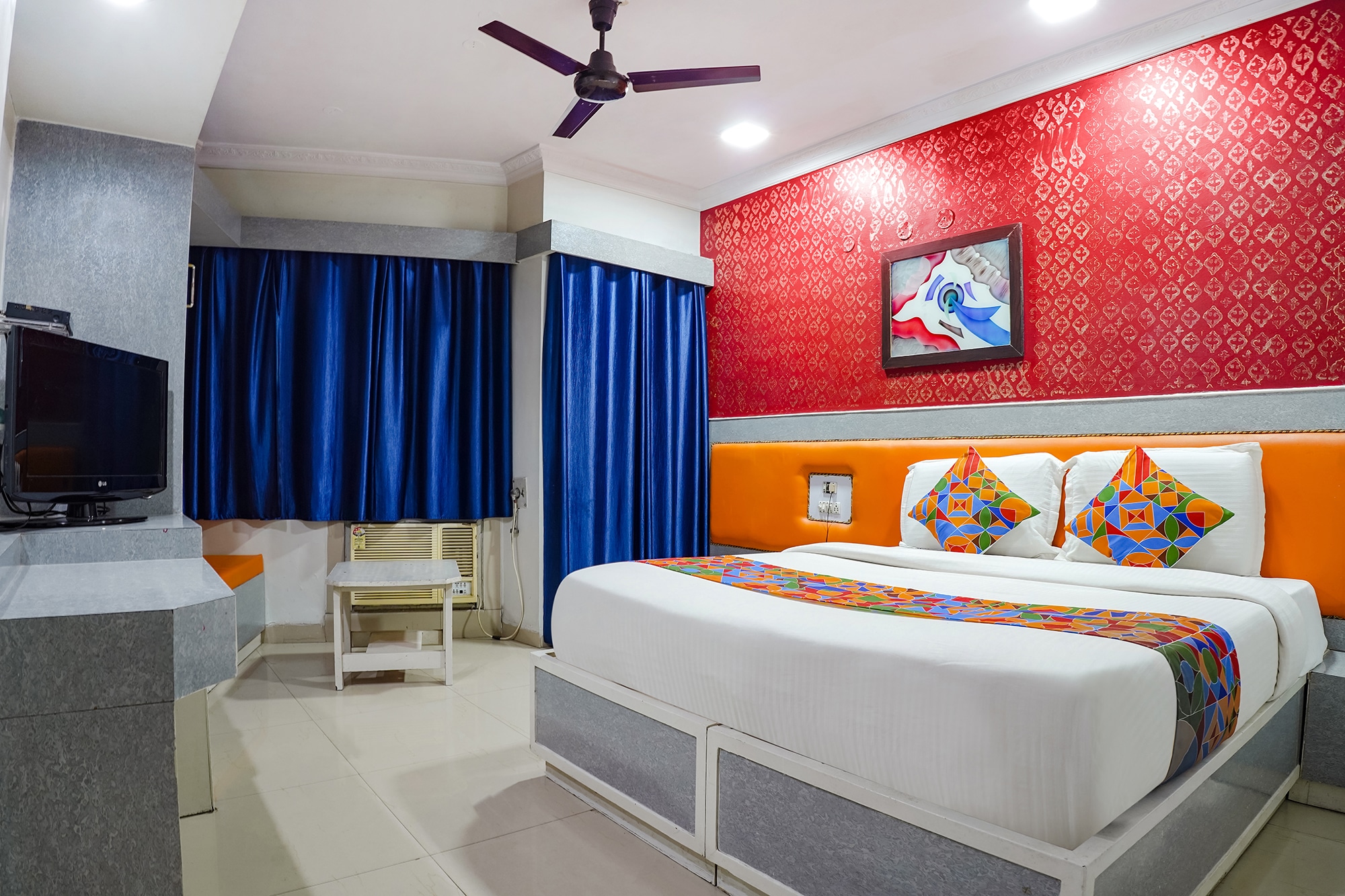 FabHotel Backstreet, Bhopal Railway Station - Tap to explore photos