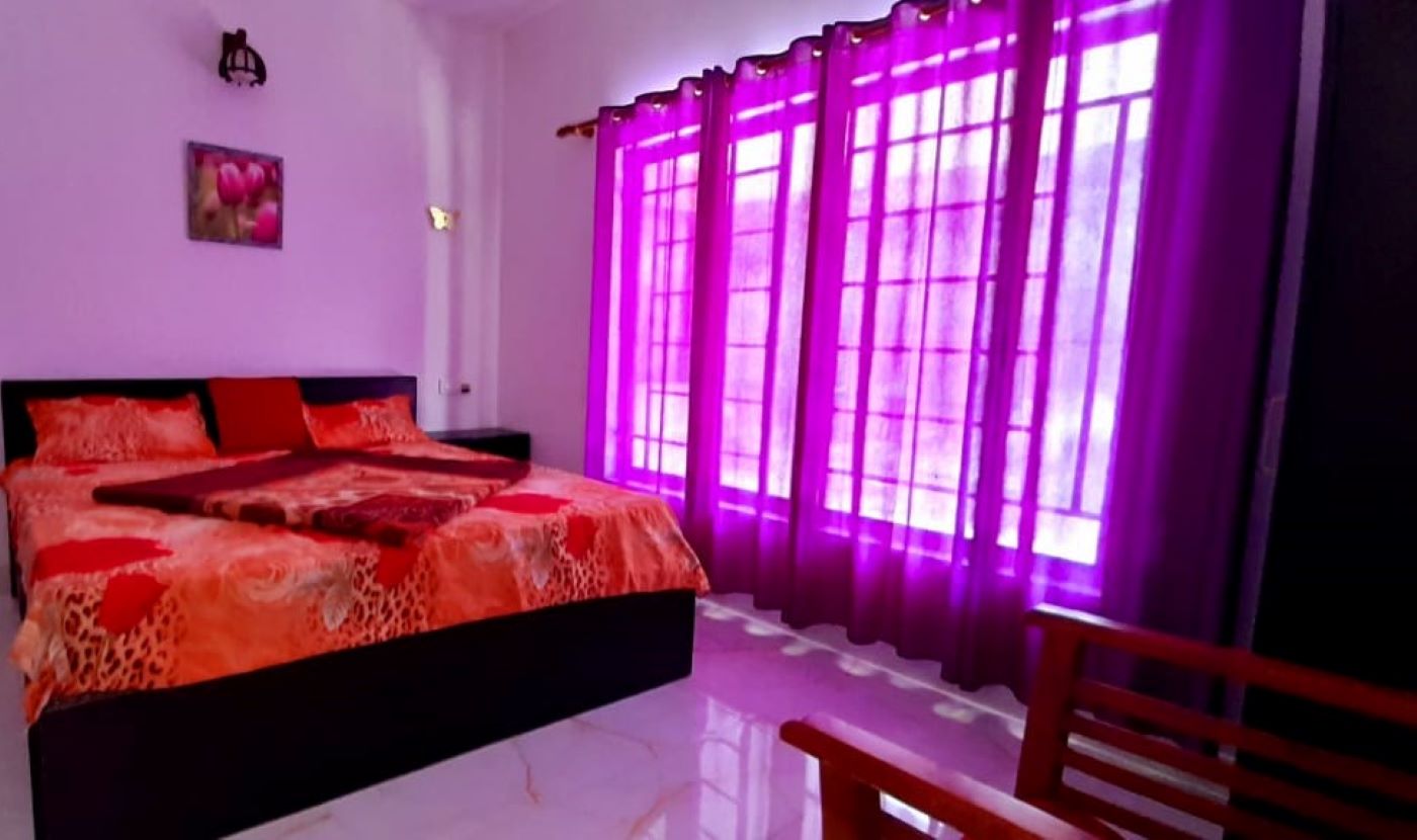 bougainvilla - Tap to explore photos