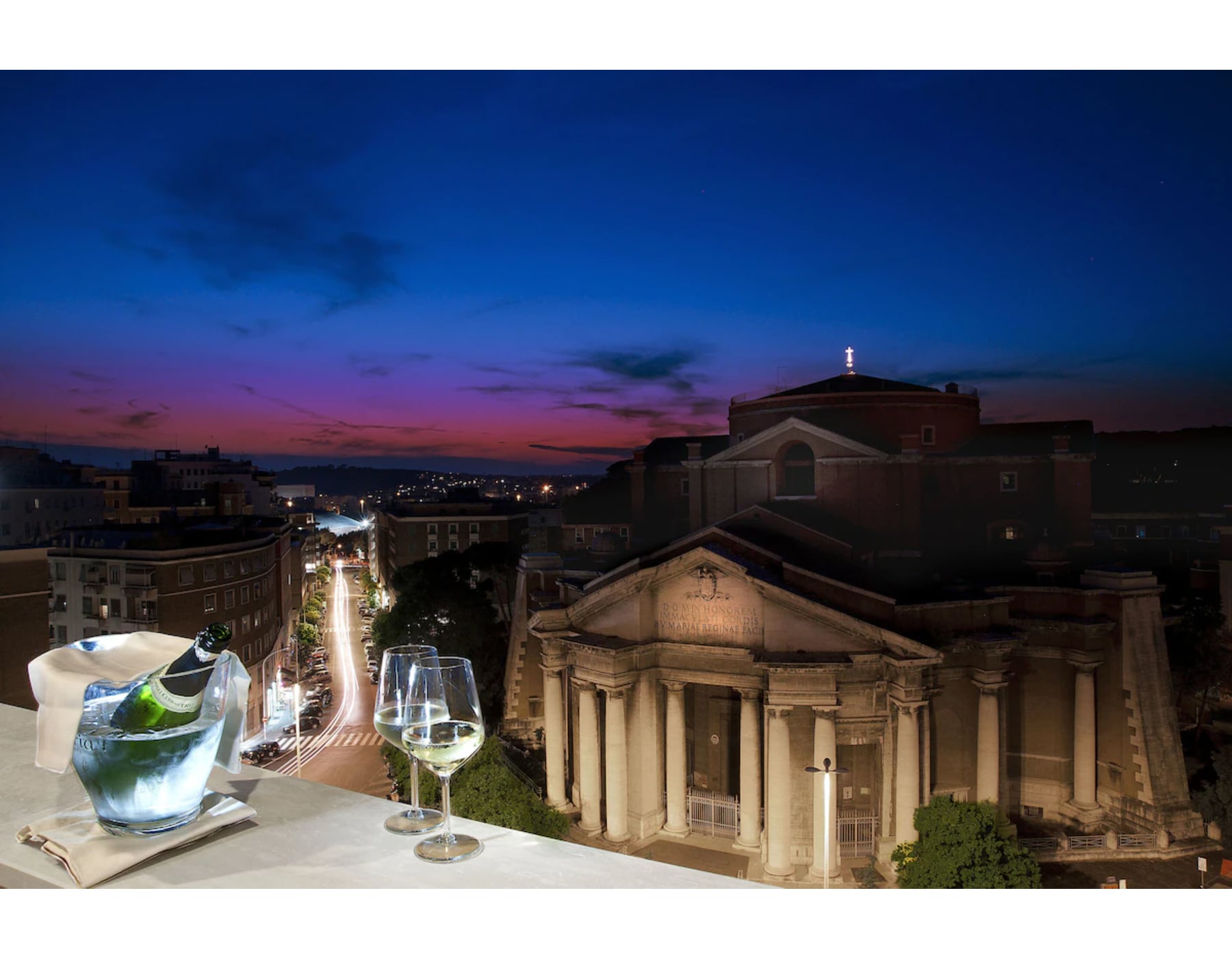 Radisson Blu GHR Hotel, Rome - Tap to explore photos