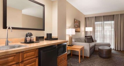Embassy Suites by Hilton Northwest Arkansas Room Type - 2 DOUBLE BED SUITE