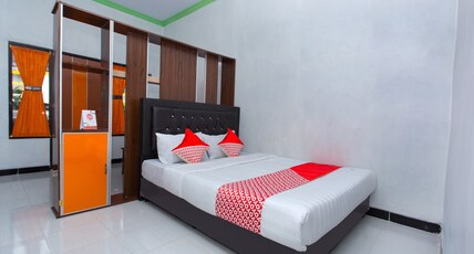 Hotel O Griya Annisa Room Type - Indonesia Suite Double