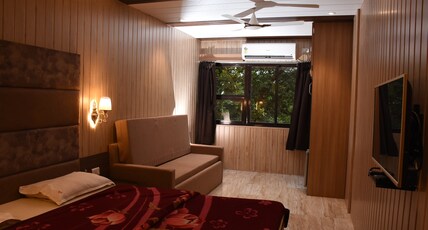 Hotel Point View Room Type - AC SUPERIOR