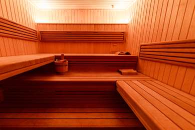 Best Western Plazahotel Stuttgart-Ditzingen - Tap to explore photos