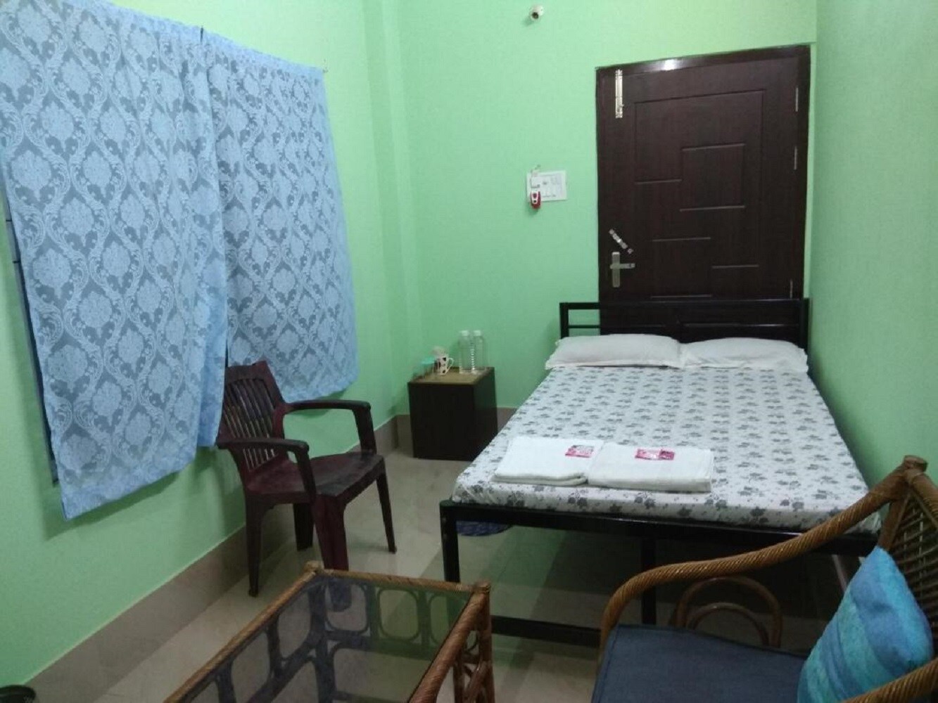 Cozy Living Homestay - Tap to explore photos