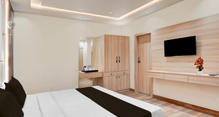 Super Hotel O Rudrapur Railway Junction Formerly Krish Room Type - Deluxe