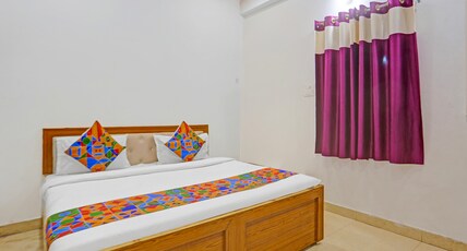 FabHotel Yaduvanshi Dham Room Type - Deluxe Room
