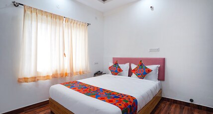 FabHotel HSR Gateway - Nr. Forum Mall Room Type - Deluxe Room