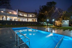 StayVista | Earth Song 6 BHK Villa