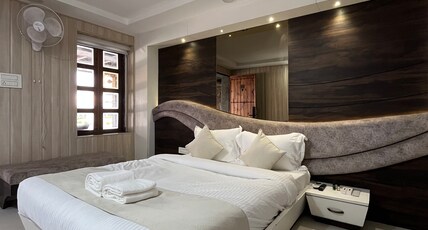 The Langkawi Club and Resort Room Type - Deluxe Room (Only King Size Bed)