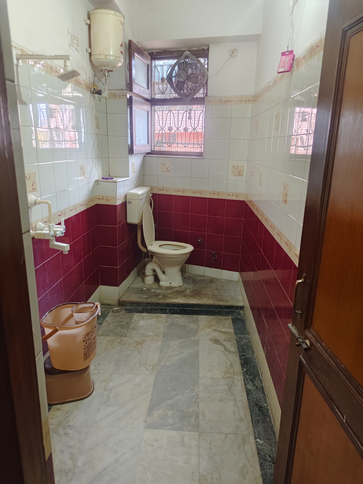 Radhika Dham Home Stay - Tap to explore photos