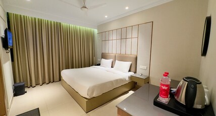 Hotel Himalaya@Harkipauri Road Room Type - Standard AC Room