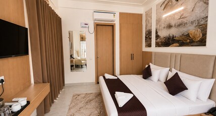 Hotel Krishna Tulsi Van - Near Bankey Bihari & ISKCON Room Type - Super Deluxe Room (With City View, 24/7 Power Backup, Hi-Tea & Welcome Drink) Hotel Krishna Tulsi Van - Near Bankey Bihari & ISKCON Room Type - Super Deluxe Room (With City View, 24/7 Power Backup, Hi-Tea & Welcome Drink)