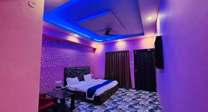 Hotel RDS Gorakhpur Room Type - Deluxe Room