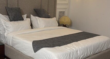 Hotel Black Eagle Room Type - Executive Rooms