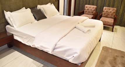 Hotel Royal INN Room Type - Luxary Suit AC Room Hotel Royal INN Room Type - Luxary Suit AC Room