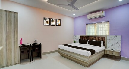 Super Hotel O Maheshwari Heights Room Type - Classic