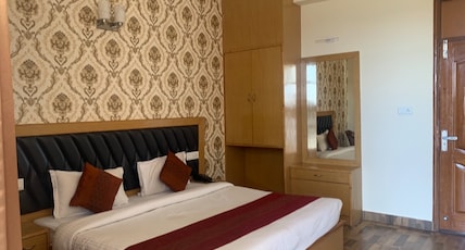 Comfort Inn Room Type - Deluxe Room