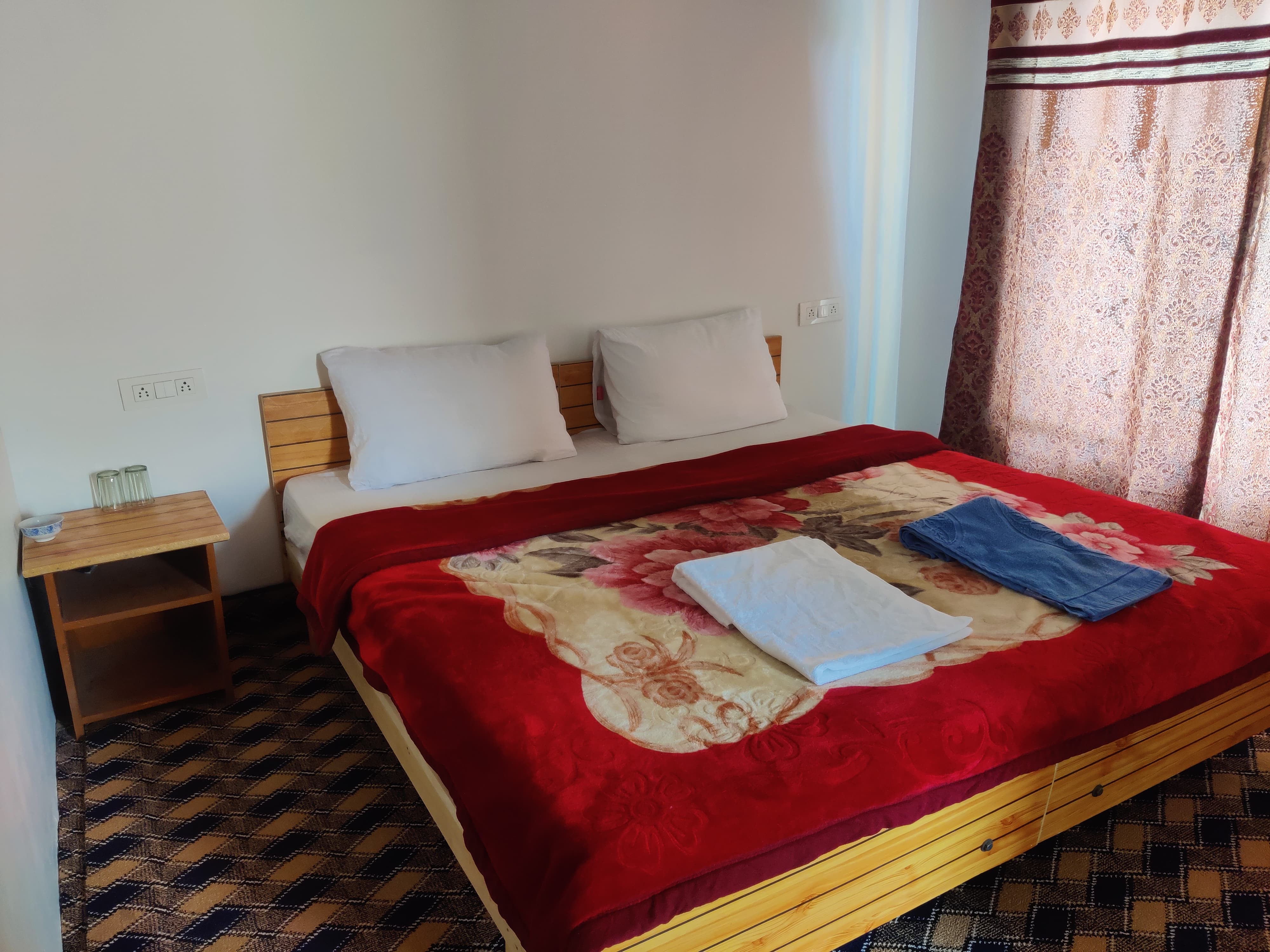 Yarkand Guest House | Hunder Nubra Valley - Tap to explore photos