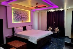 Hotel Shine International