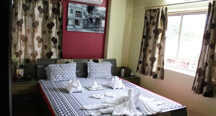 Hotel Debjyoti Room Type - SUITE ROOM