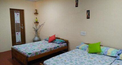Valley View Homestay Room Type - Queen bed room