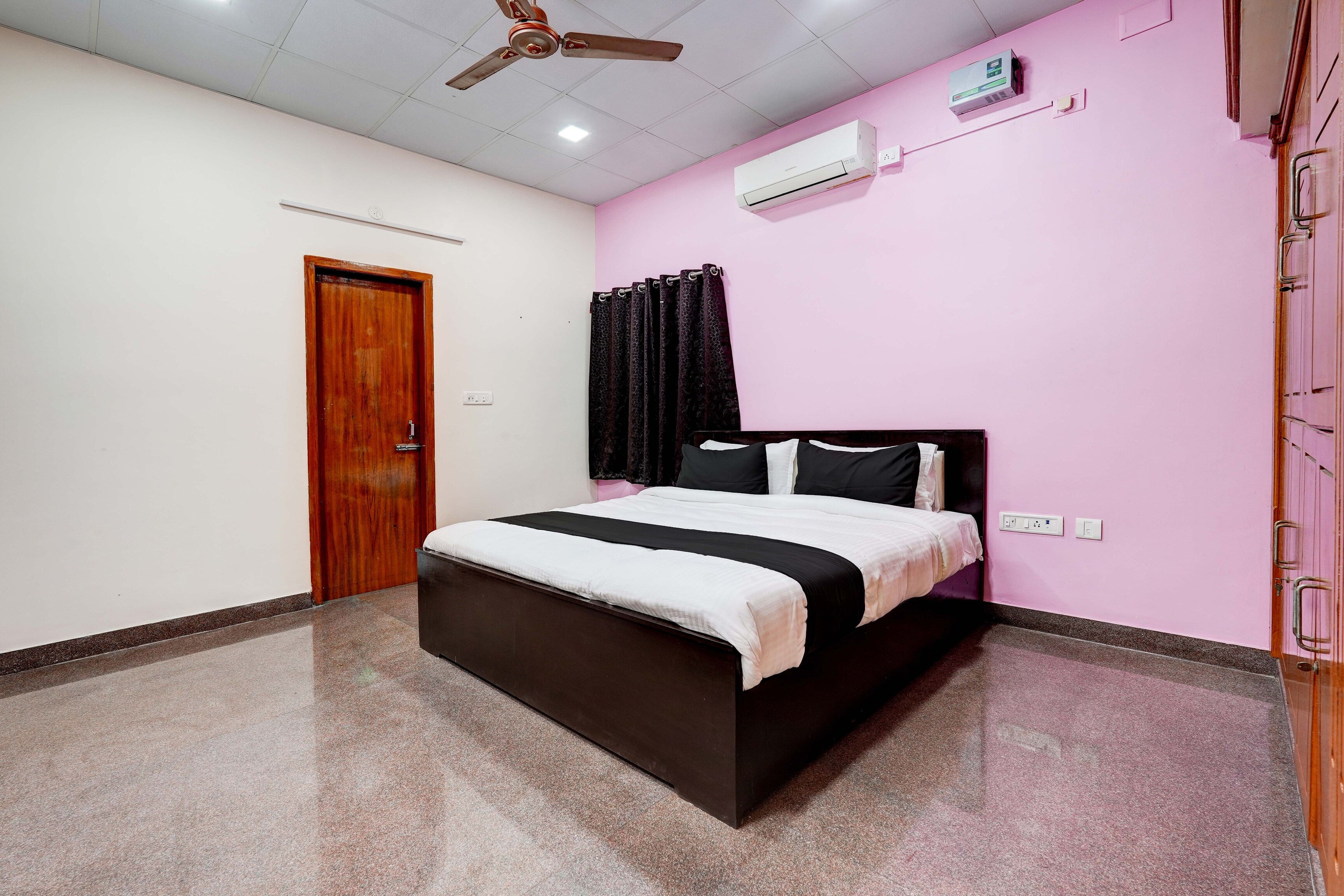 Hotel O VSV Guest House - Tap to explore photos