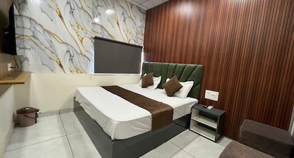 Hotel Tim Hartins Room Type - Standard Room with doubble bed
