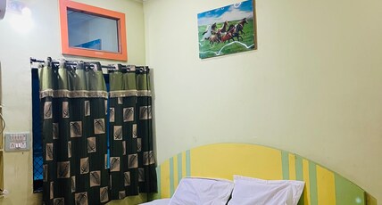 Hotel Gopi Krishna Room Type - Bedroom 1