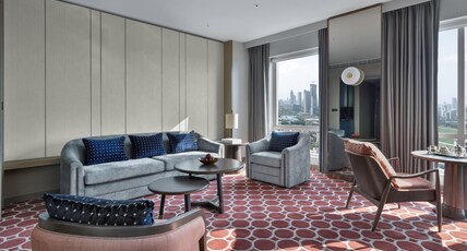 Four Seasons Hotel Mumbai Room Type - Four Seasons Executive Suite King Bed