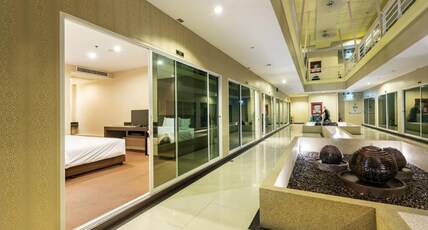 Qiu Hotel Sukhumvit - BTS On Nut Station Room Type - Deluxe Room No Windows