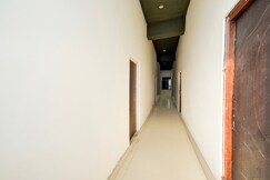 SPOT ON by OYO The Highway Express