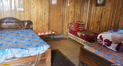 U TURN HOME STAY Room Type - Bedroom 3