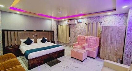 Hotel Diamond Regency Room Type - Suites Room With Family