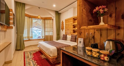 Justa Darkwood Lodge and Spa 10 mins from Mall Road Room Type - Deluxe Room Justa Darkwood Lodge and Spa 10 mins from Mall Road Room Type - Deluxe Room