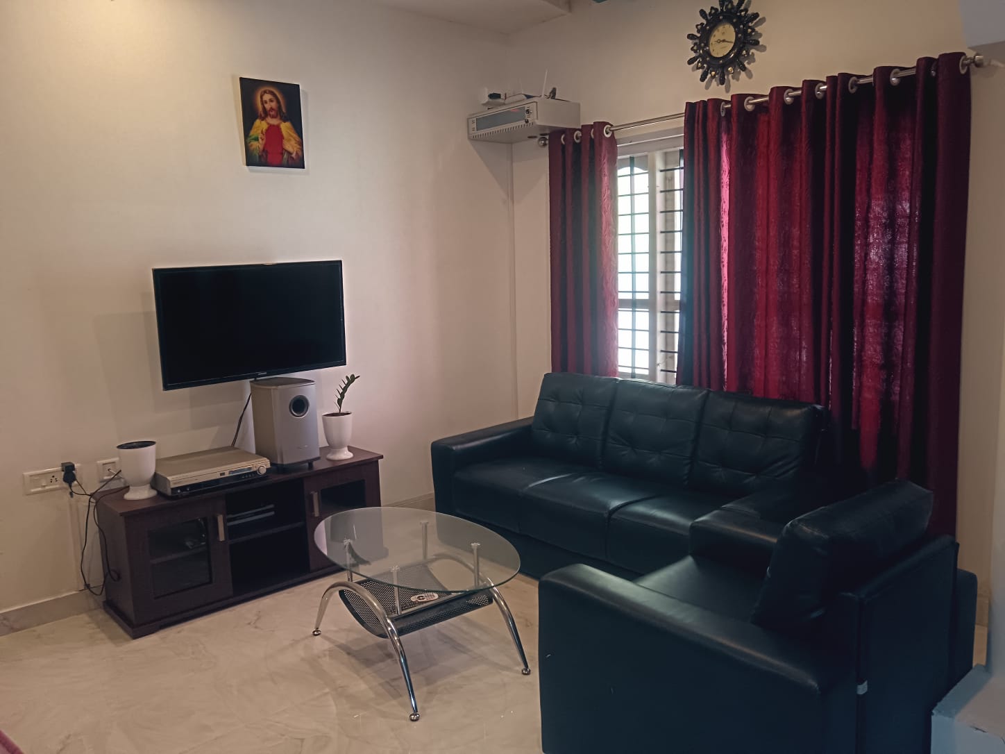 Vanambadi - Tap to explore photos