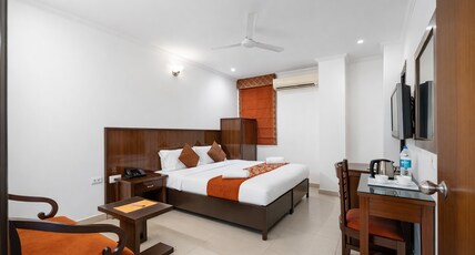 Hotel Clark Heights Room Type - Deluxe Room