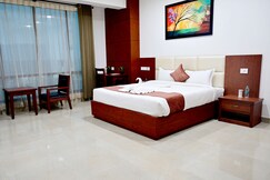 REFRESKO (creating happiness)