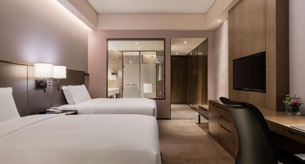 DoubleTree by Hilton Hotel Shiyan Room Type - TWIN SUPERIOR ROOM