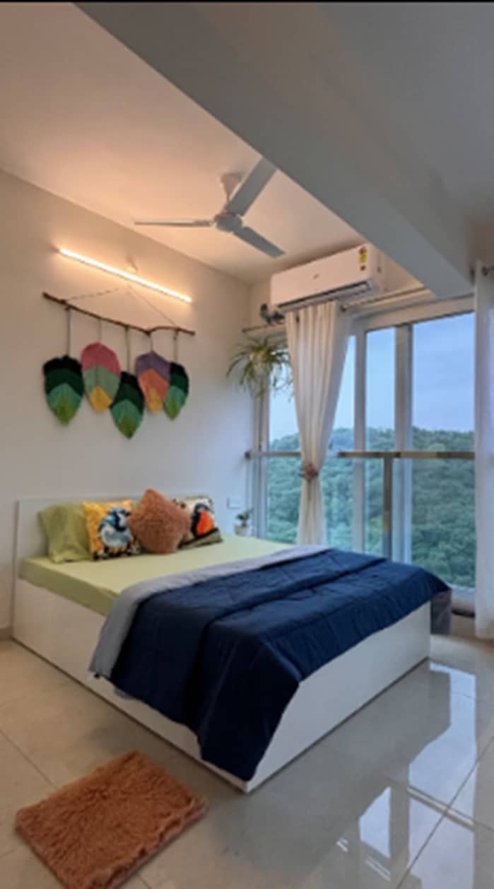 Casa Symphony-Spacious Studio in Baner-Pashan - Tap to explore photos